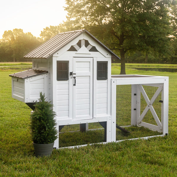 Cedar Roost White Chicken Coop